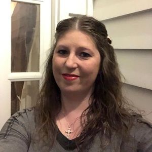 Meet your Posher, Pamela